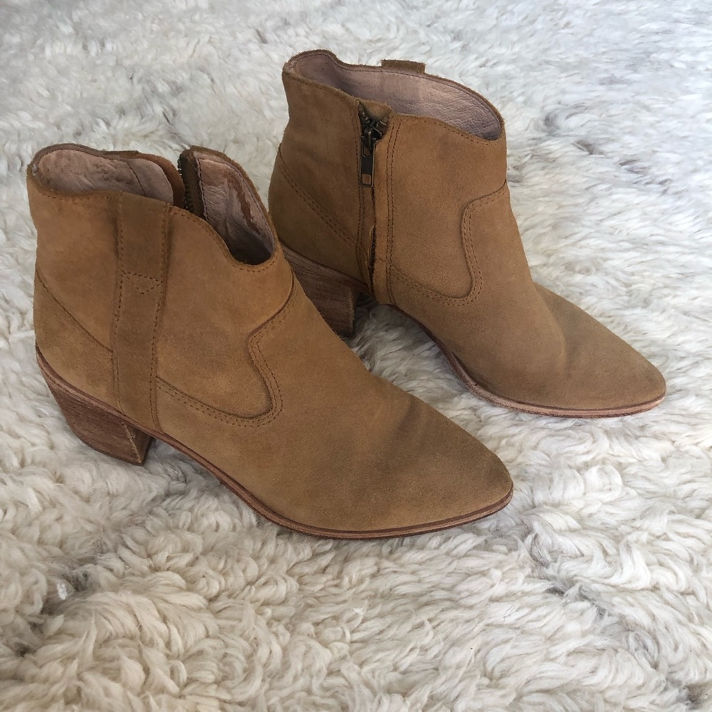 Madewell western ankle boots